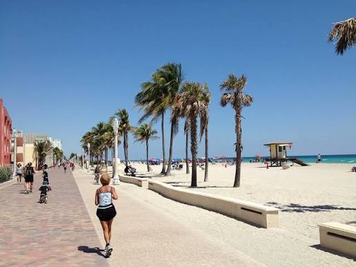 Living in Hollywood, FL What to Expect
